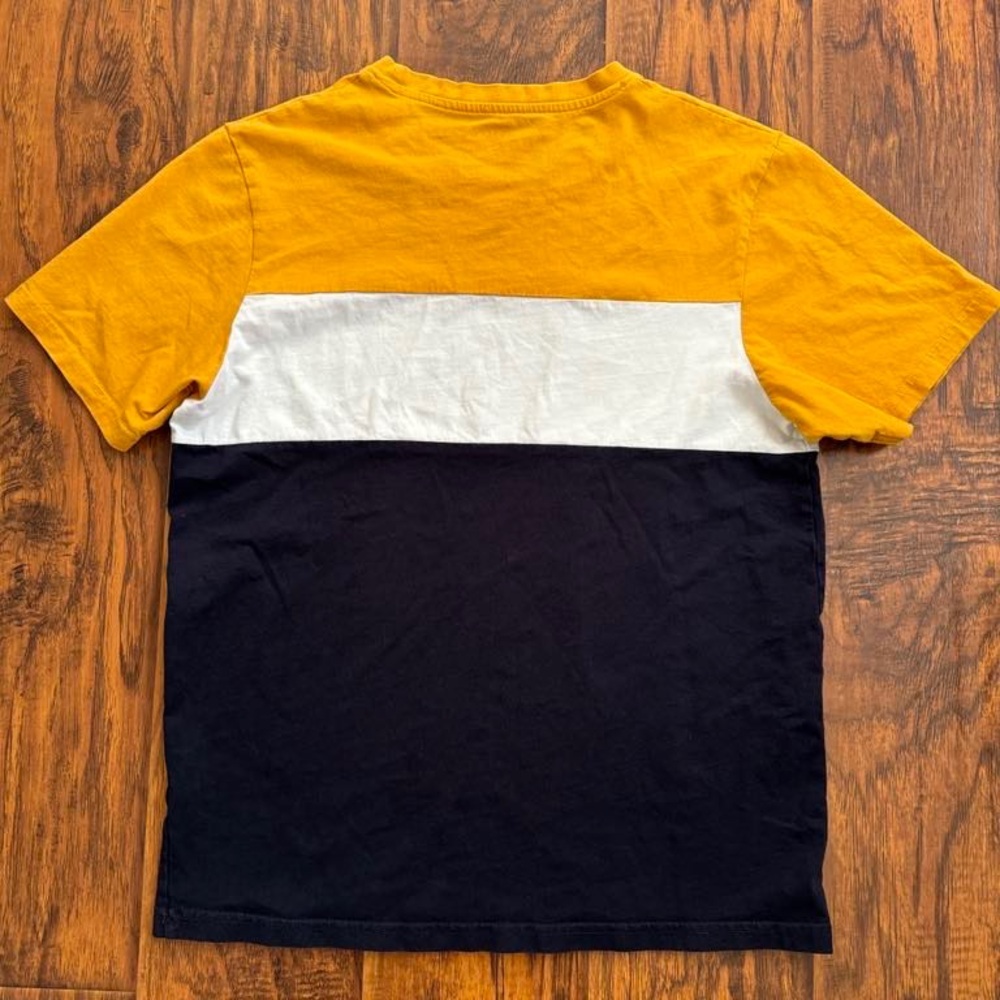 Pull & Bear Tshirt - image 8